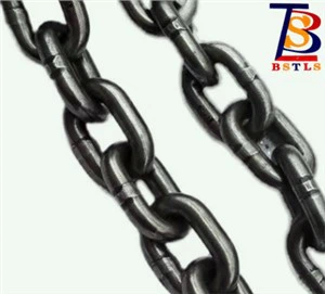 উচ্চ মানের G80 খাদ ইস্পাত সংক্ষিপ্ত লিঙ্ক ঢালাই ভারী লোহা কালো লোড উত্তোলন চেইন